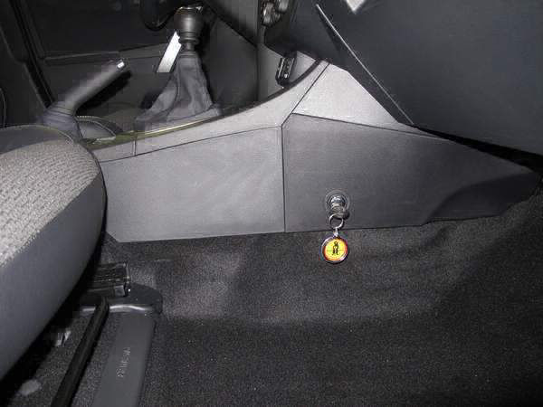 Toyota Auris II. sebességváltó-zár