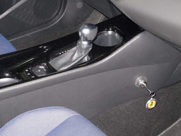 Toyota CH-R sebességváltó-zár